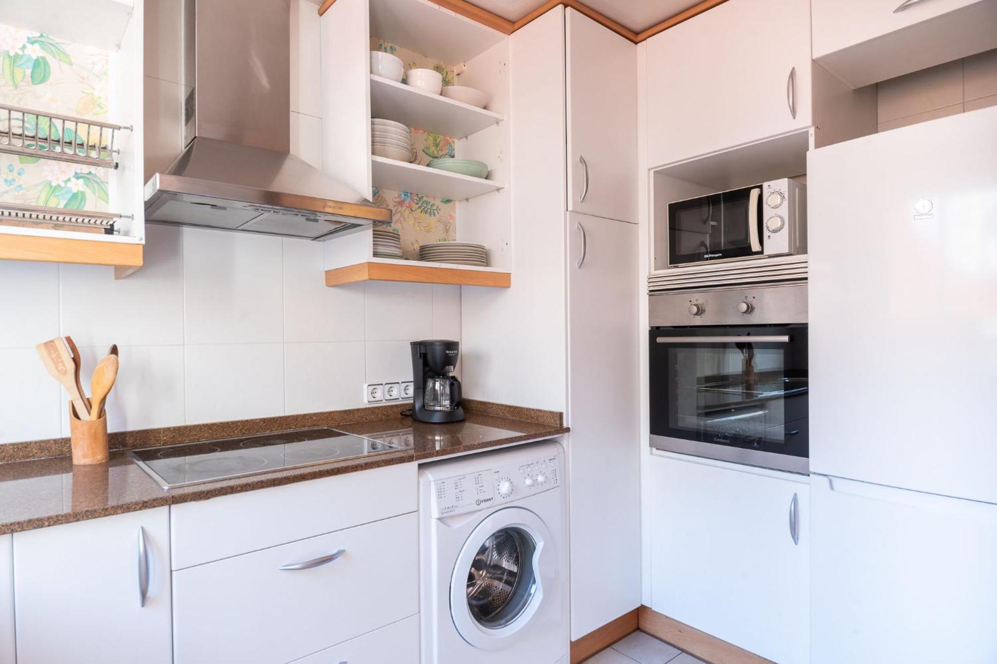 Spacious & Sunny Apt With Terrace In The City Center Barcelona Kültér fotó