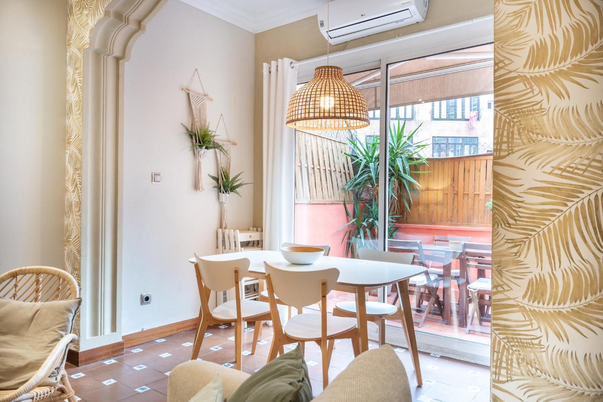 Spacious & Sunny Apt With Terrace In The City Center Barcelona Kültér fotó