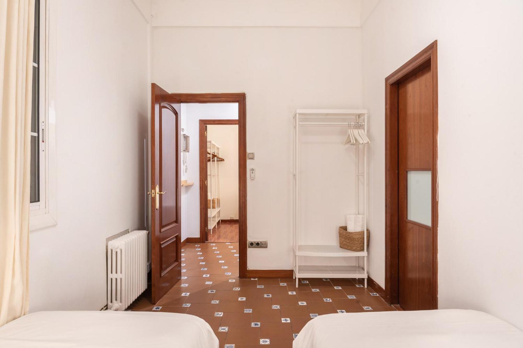 Spacious & Sunny Apt With Terrace In The City Center Barcelona Kültér fotó