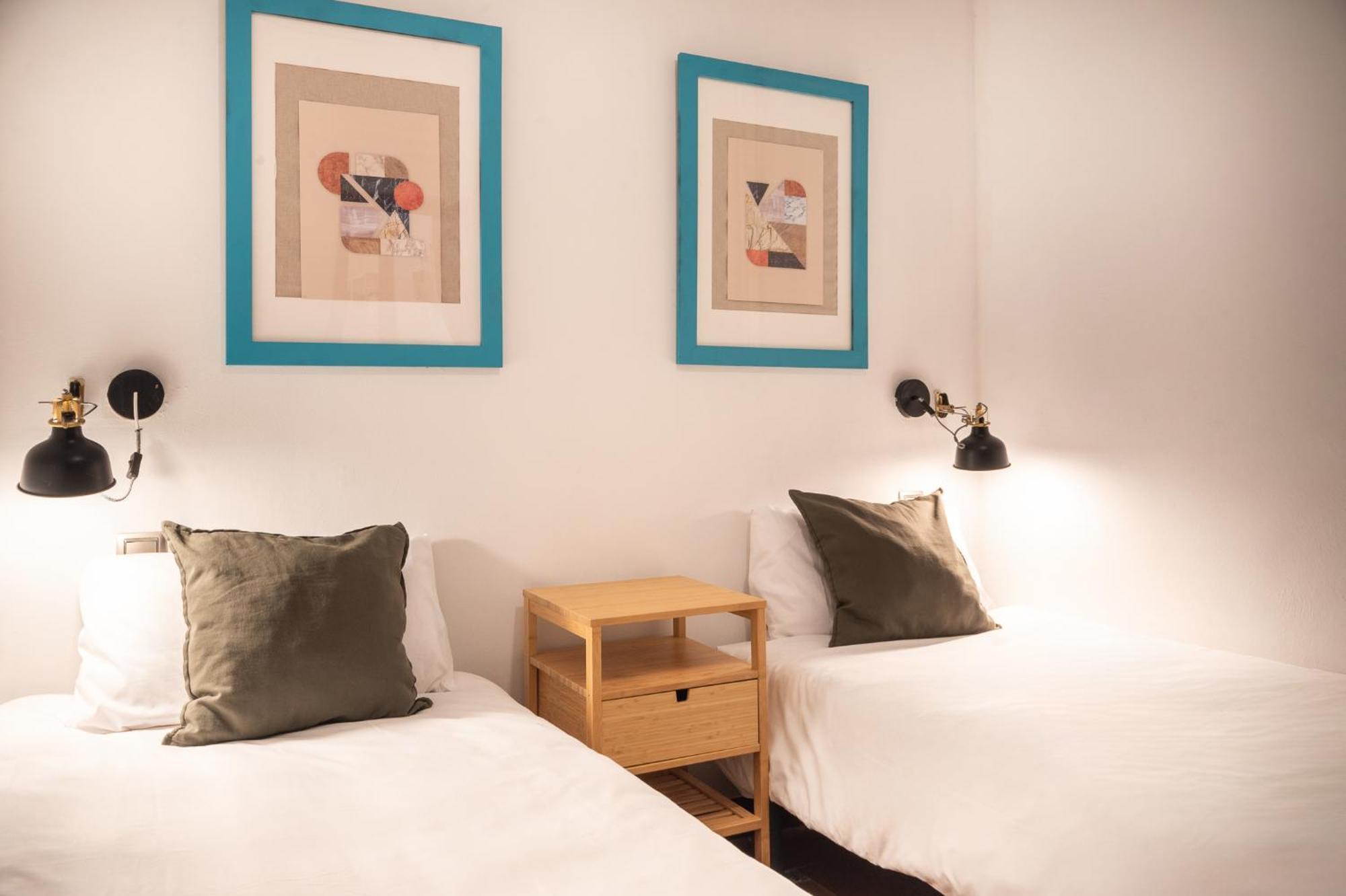 Spacious & Sunny Apt With Terrace In The City Center Barcelona Kültér fotó